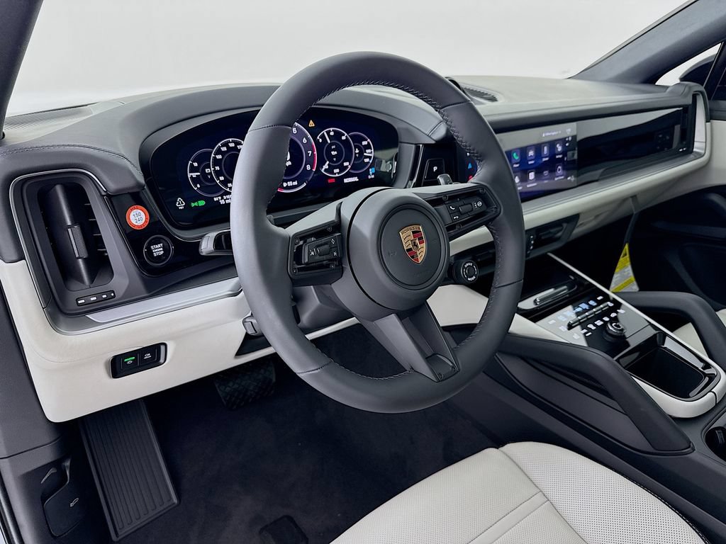 New 2026 Porsche Cayenne Coupe AWD/4WD image 4