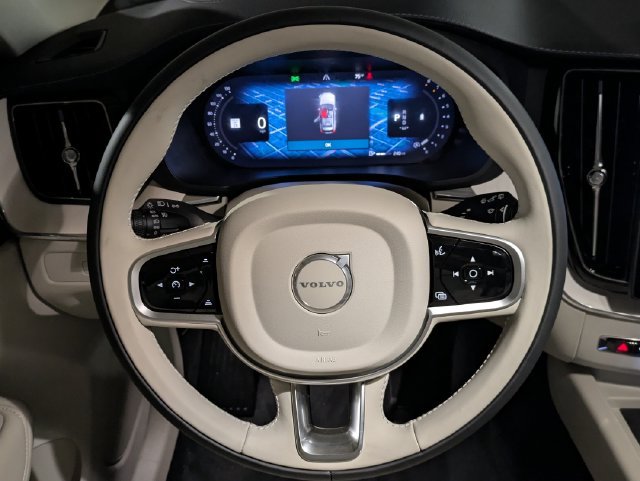 New 2026 Volvo XC60 B5 Ultra w/ Climate Package AWD/4WD image 17