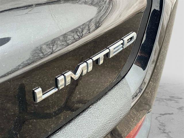 Used 2017 Jeep Compass Limited w/ Navigation Group image 11