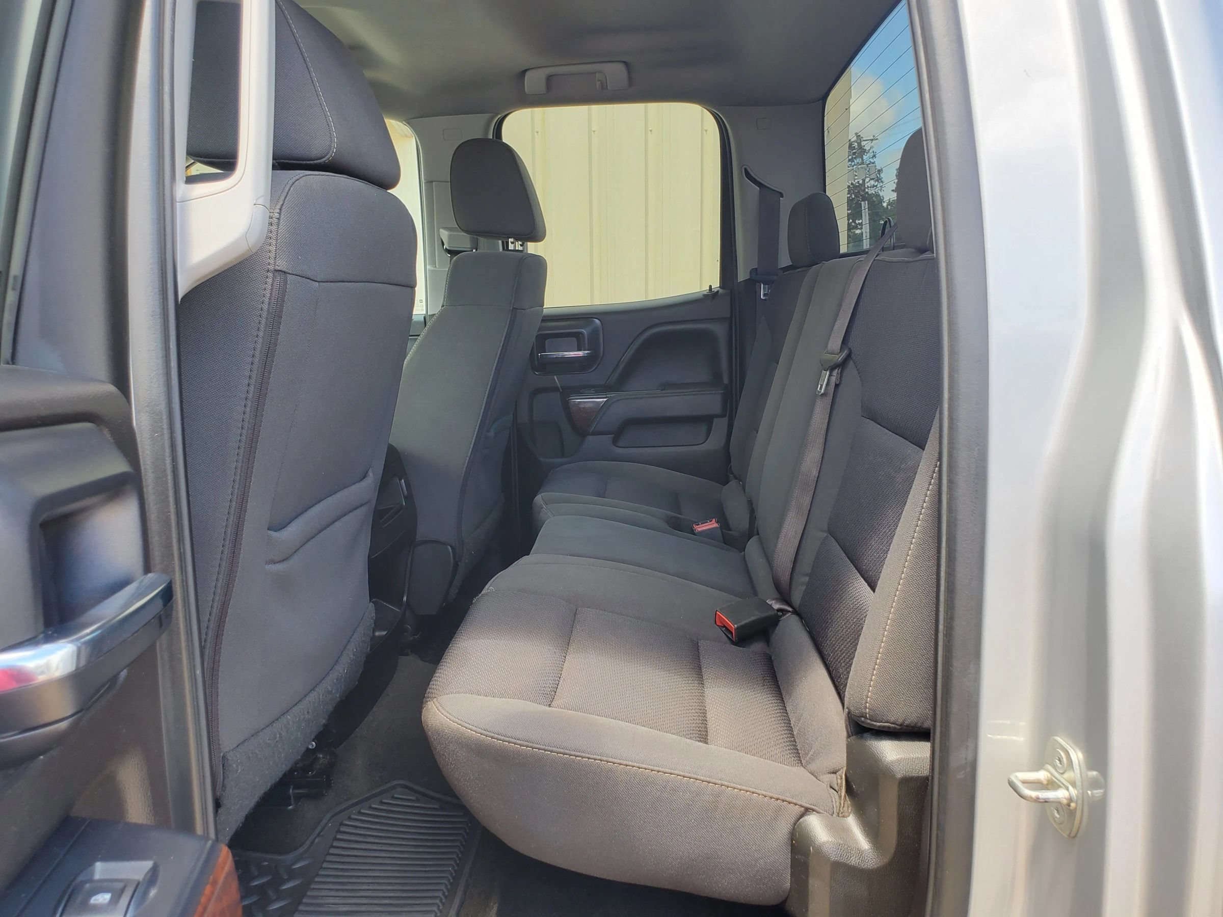 Used 2017 GMC Sierra 1500 SLE w/ SLE Value Package AWD/4WD image 33