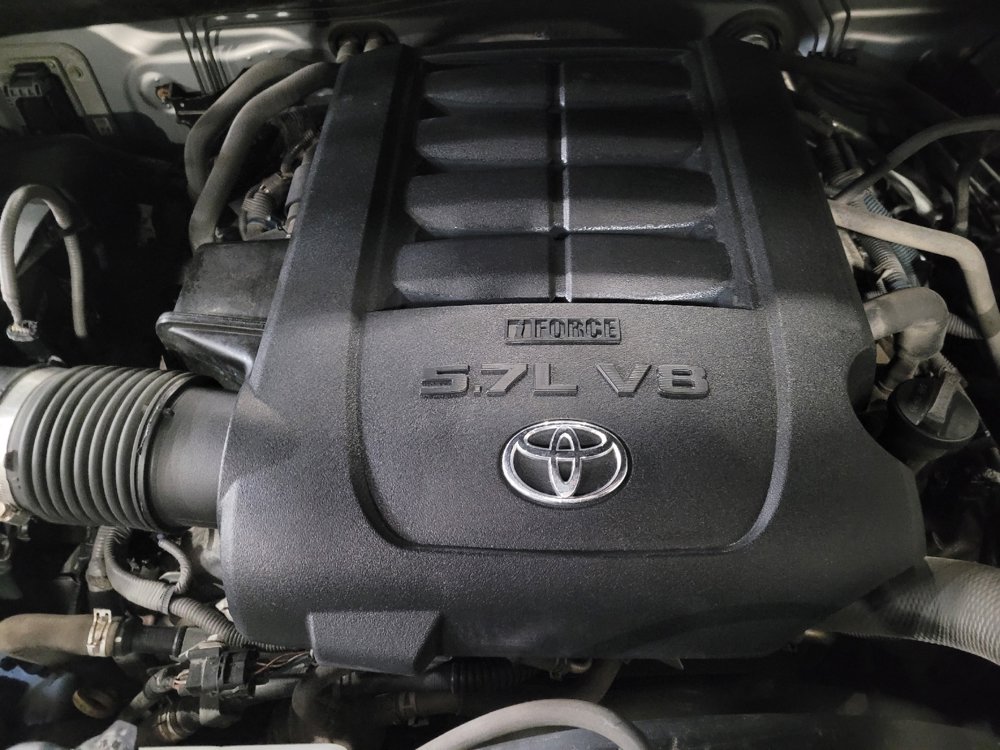 Used 2016 Toyota Tundra SR5 w/ TRD Off Road Package image 30