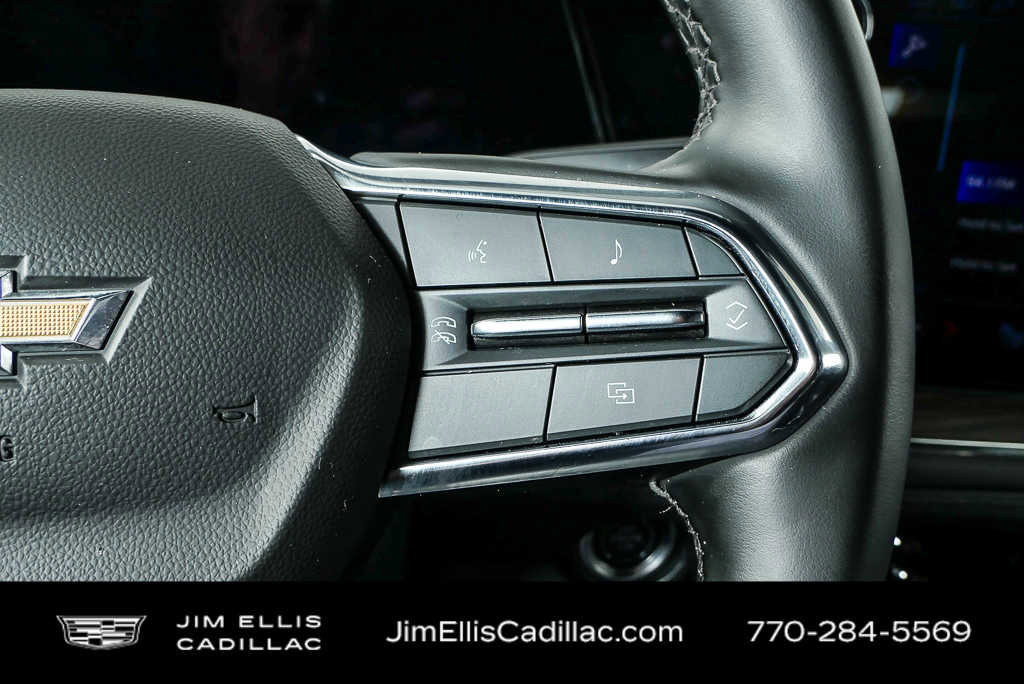 Used 2025 Chevrolet Tahoe LT RWD image 11