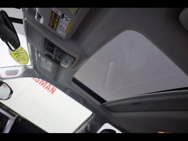 Used 2016 Toyota 4Runner SR5 Premium image 24