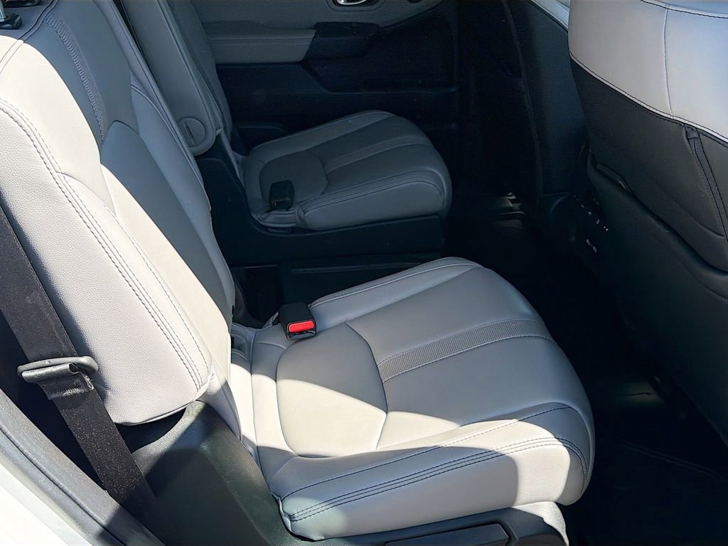 Used 2023 Honda Pilot EX-L image 28
