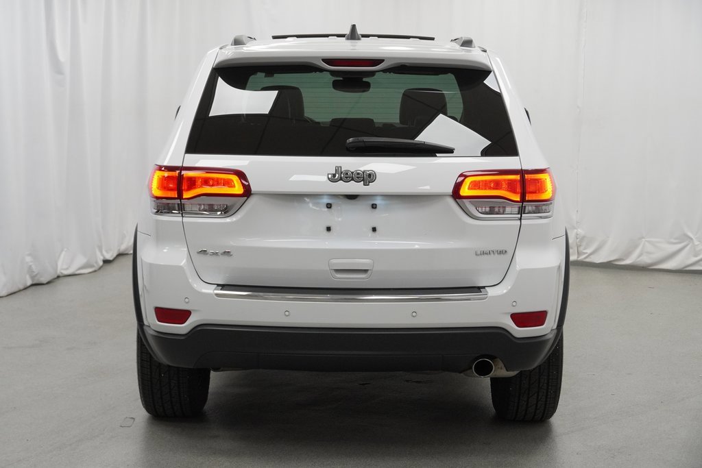 Certified 2022 Jeep Grand Cherokee Limited w/ Tech Group image 11