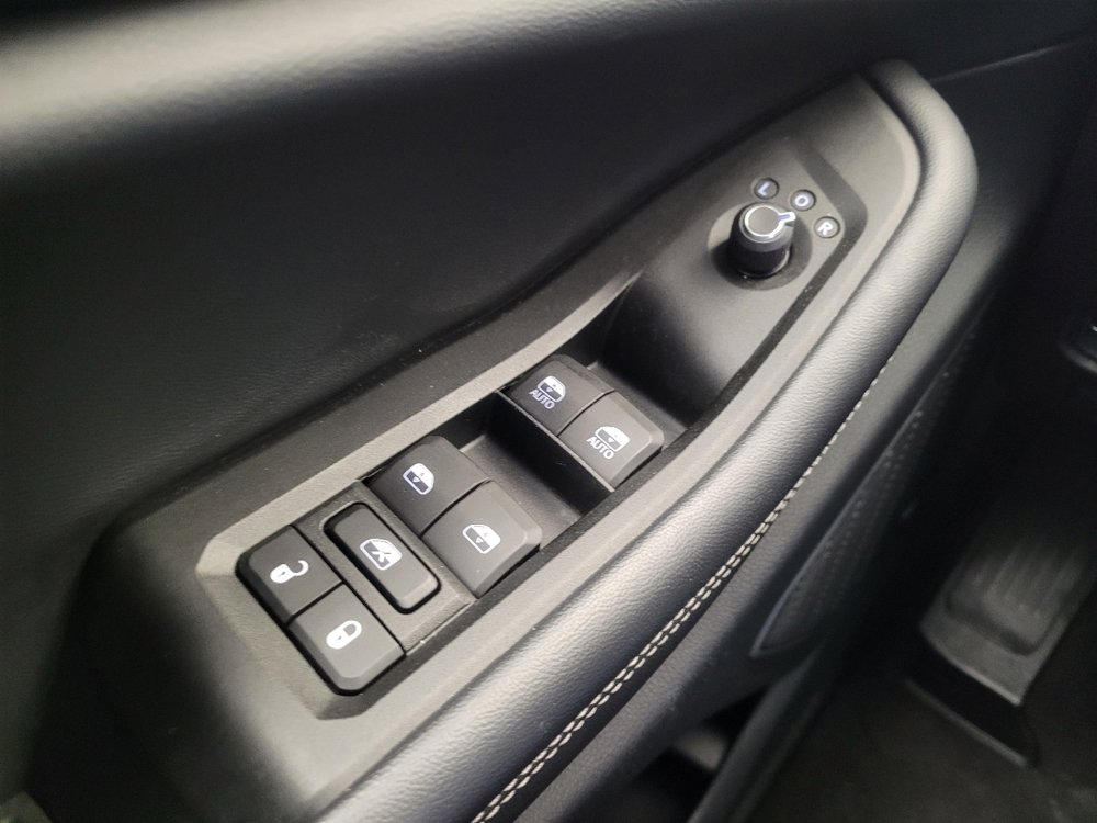 Used 2021 Jeep Grand Cherokee L Limited w/ Luxury Tech Group II image 27