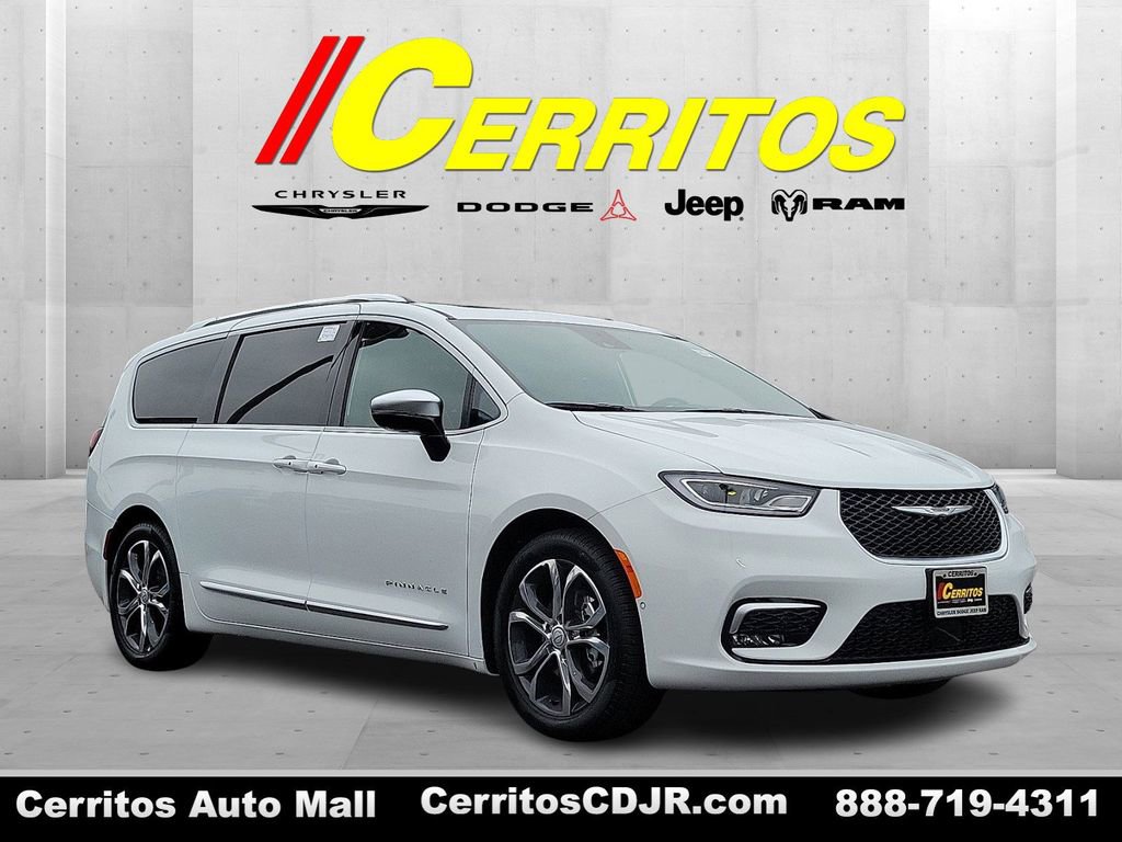 New 2026 Chrysler Pacifica Pinnacle