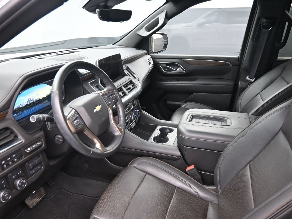 Used 2023 Chevrolet Suburban High Country w/ Max Trailering Package AWD/4WD image 20