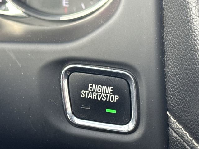 Certified 2018 GMC Acadia Denali w/ Technology Package image 19