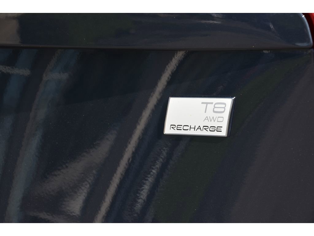Used 2024 Volvo XC90 T8 Plus w/ Protection Package image 31