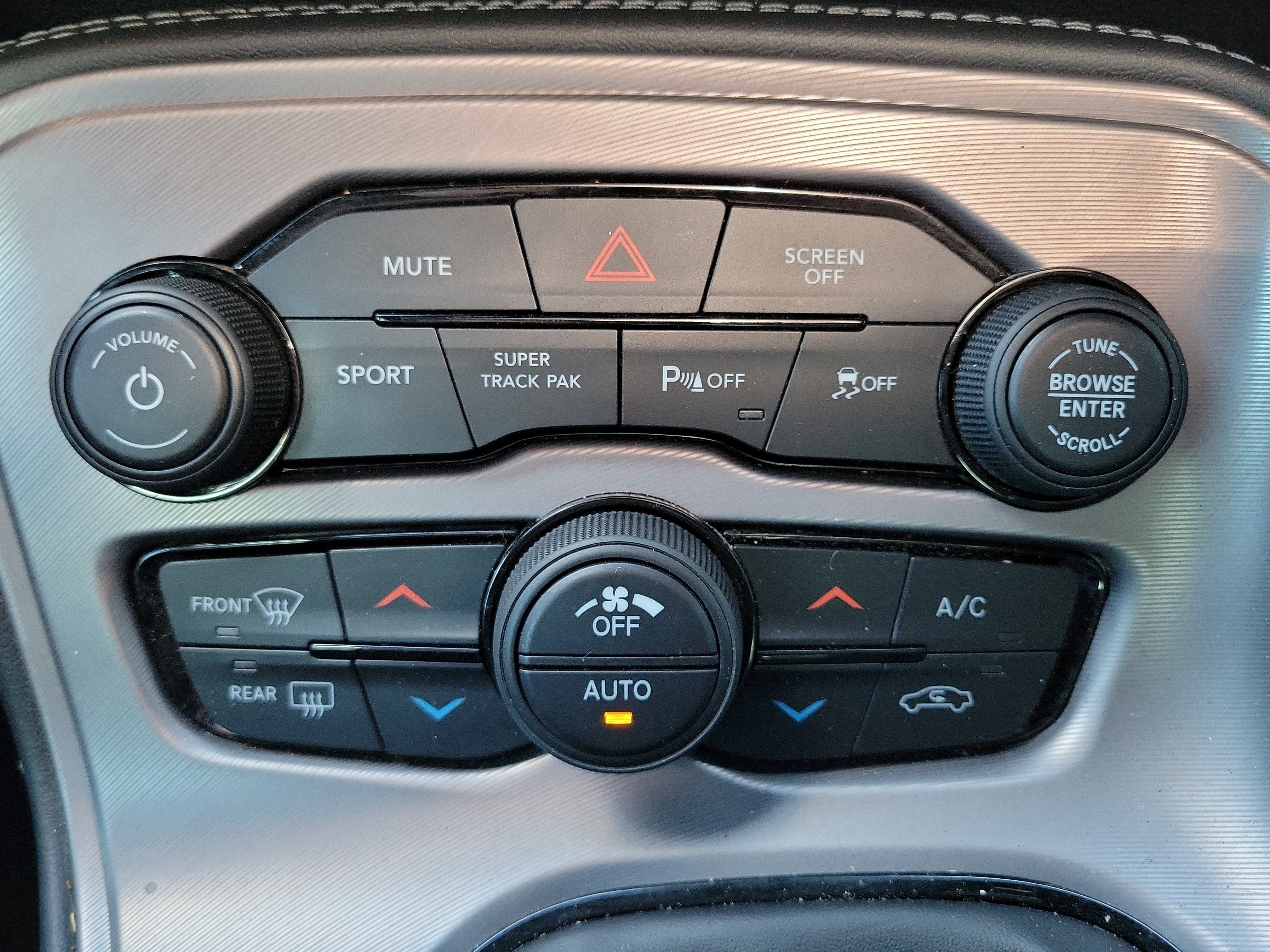 Used 2023 Dodge Challenger R/T RWD image 18