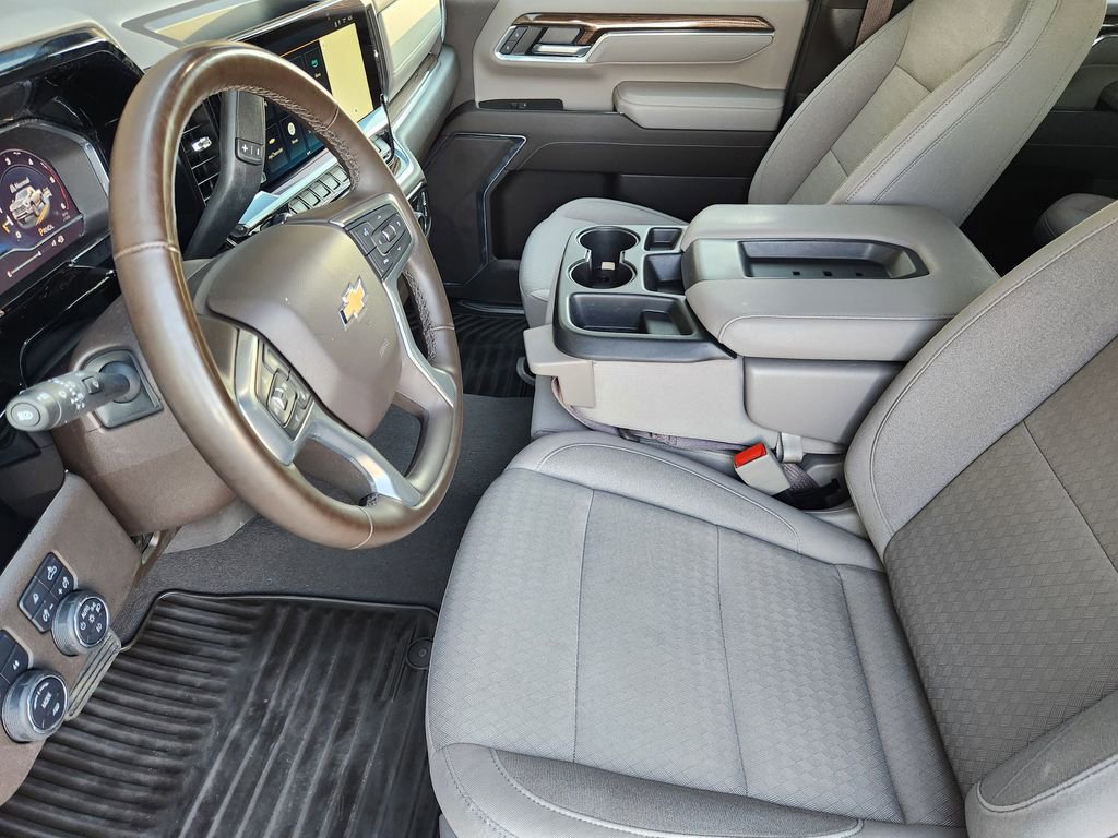 Used 2024 Chevrolet Silverado 3500 LT w/ Safety Package image 13