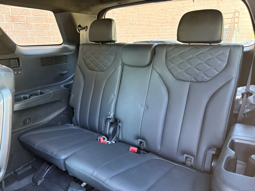 Used 2022 Hyundai Palisade Calligraphy image 21