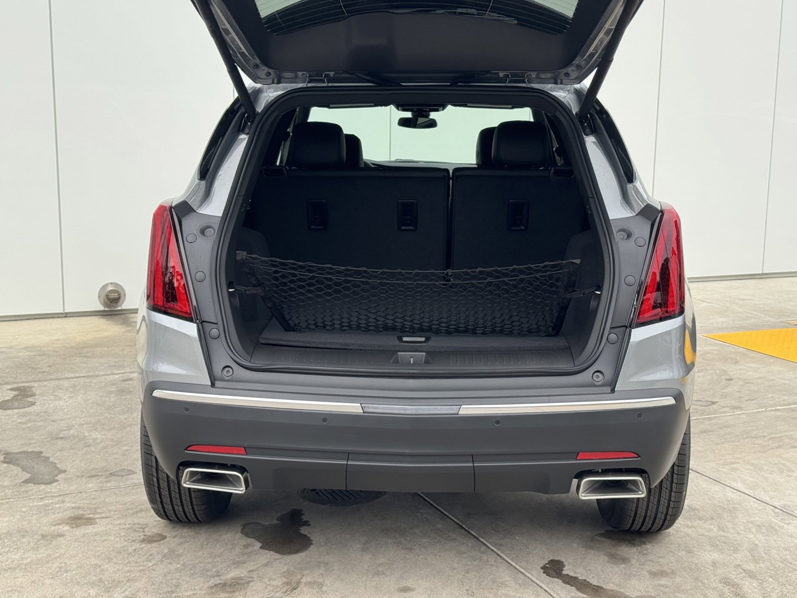 New 2025 Cadillac XT5 Luxury image 9