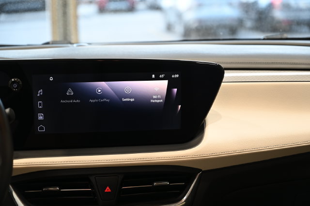 Used 2024 Buick Encore GX Sport Touring FWD image 15