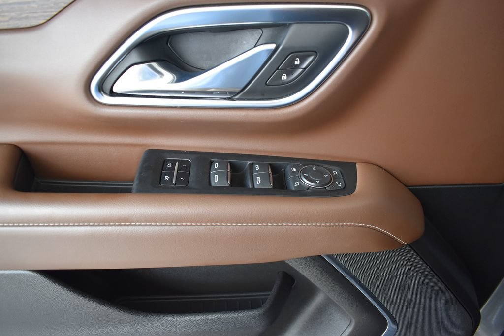 Used 2021 Chevrolet Tahoe High Country RWD image 19