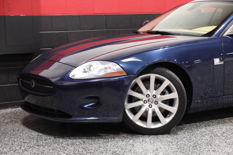 Used 2007 Jaguar XK Convertible RWD image 18