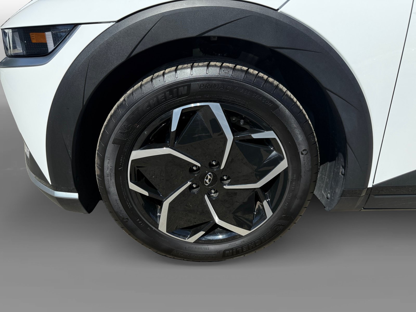 Certified 2024 Hyundai Ioniq 5 SEL RWD image 9