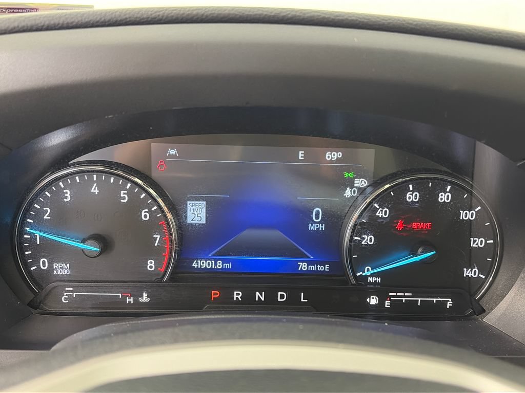 Used 2023 Ford Explorer Limited w/ Limited Technology Package AWD/4WD image 15