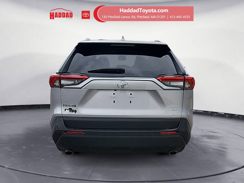 Certified 2023 Toyota RAV4 XLE w/ Convenience Package image 4