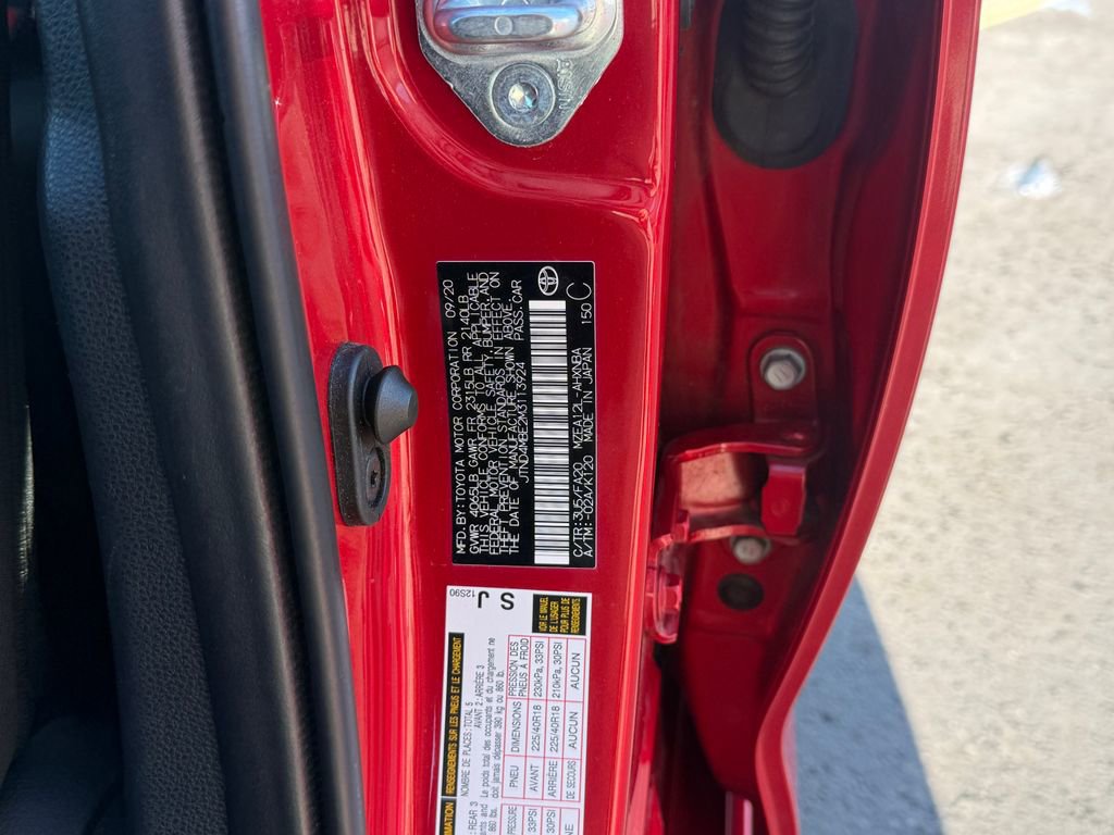 Used 2021 Toyota Corolla SE w/ Special Edition image 29