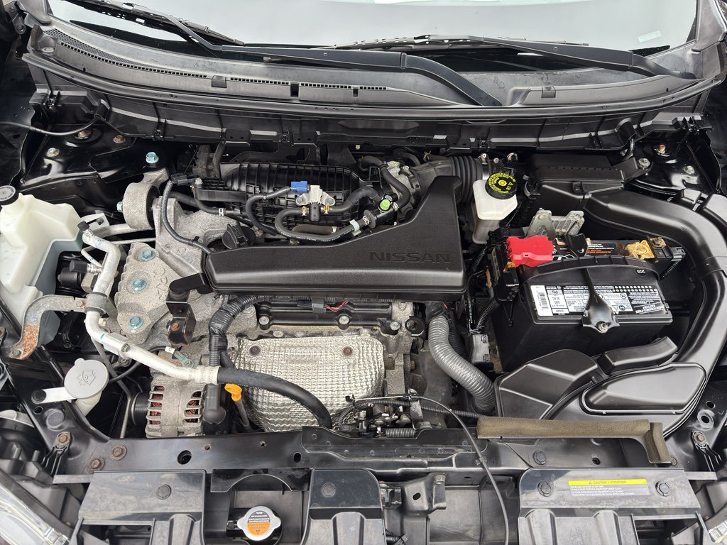 Used 2018 Nissan Rogue SV AWD/4WD image 34
