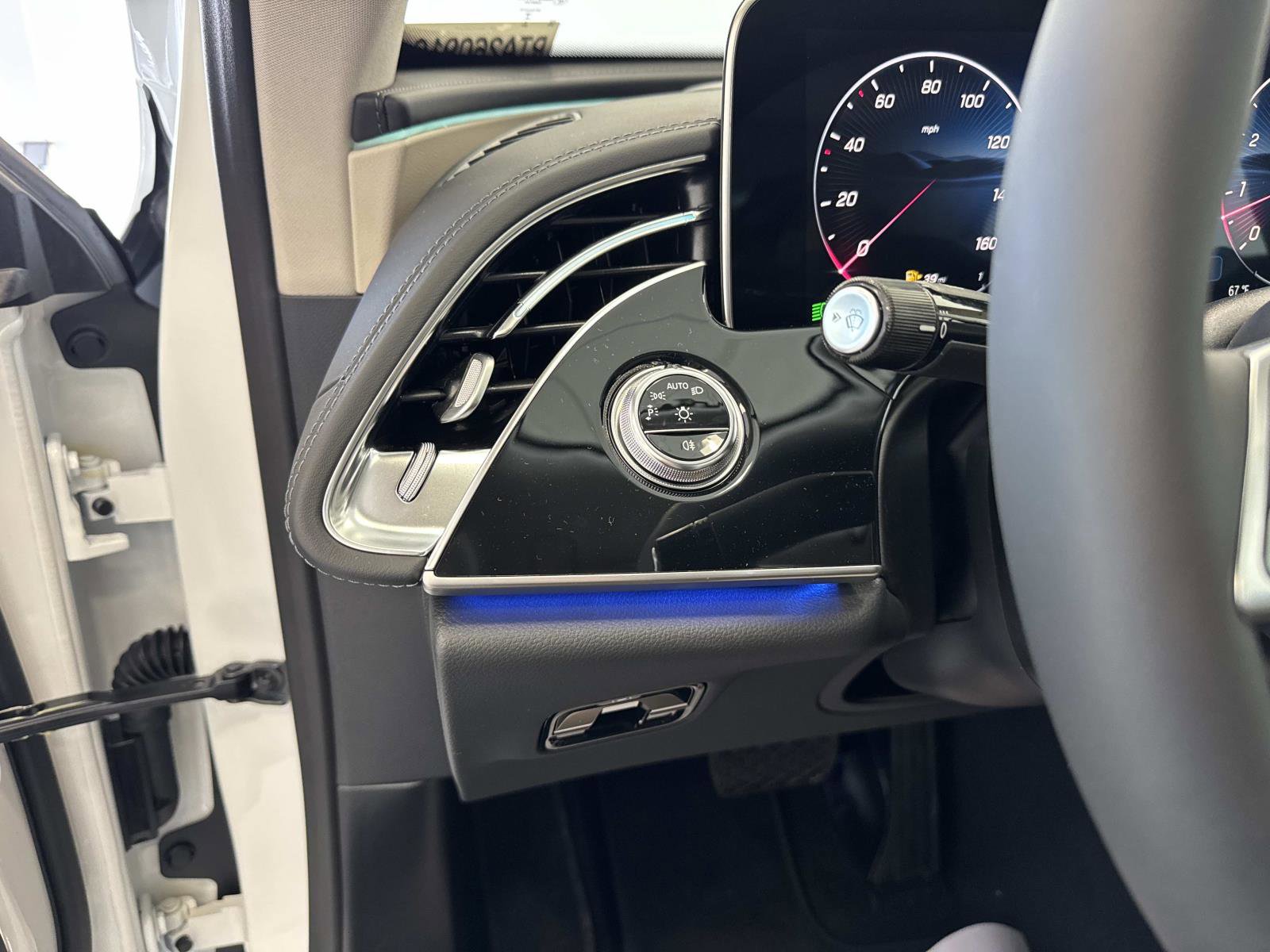 New 2026 Mercedes-Benz E 350 4MATIC Sedan image 31