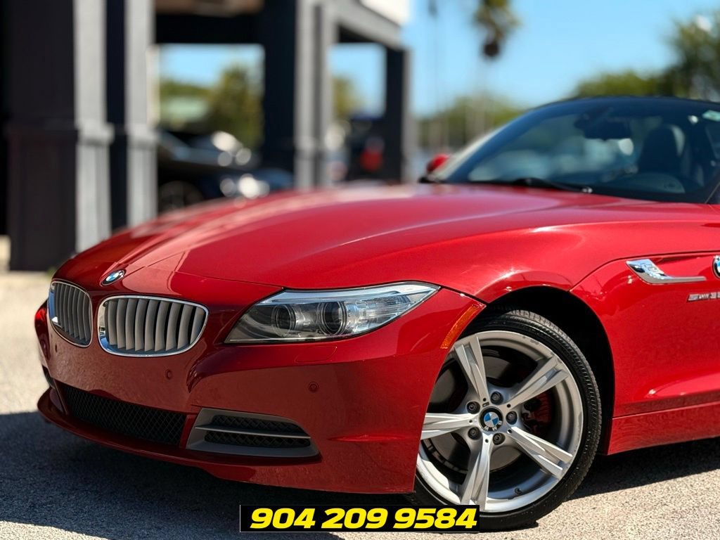 Used 2016 BMW Z4 sDrive35i RWD image 3