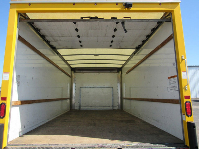 Used 2022 Ford E-350 and Econoline 350 Super Duty RWD image 17