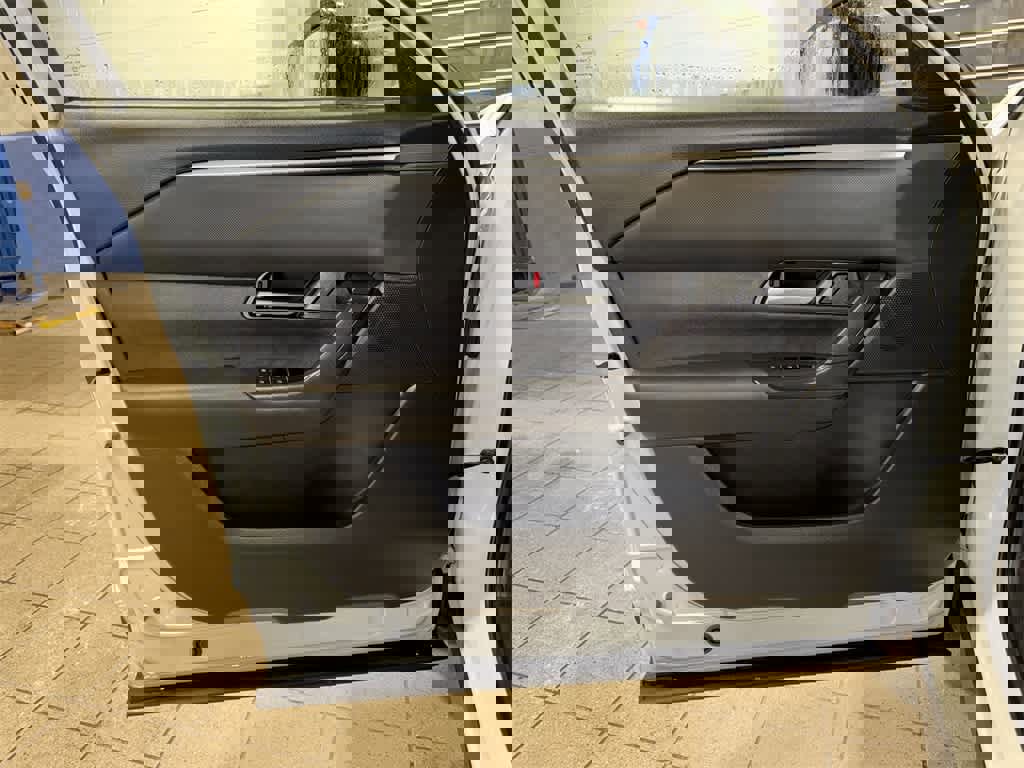 Used 2023 MAZDA CX-50 2.5 S w/ Cargo Package image 30