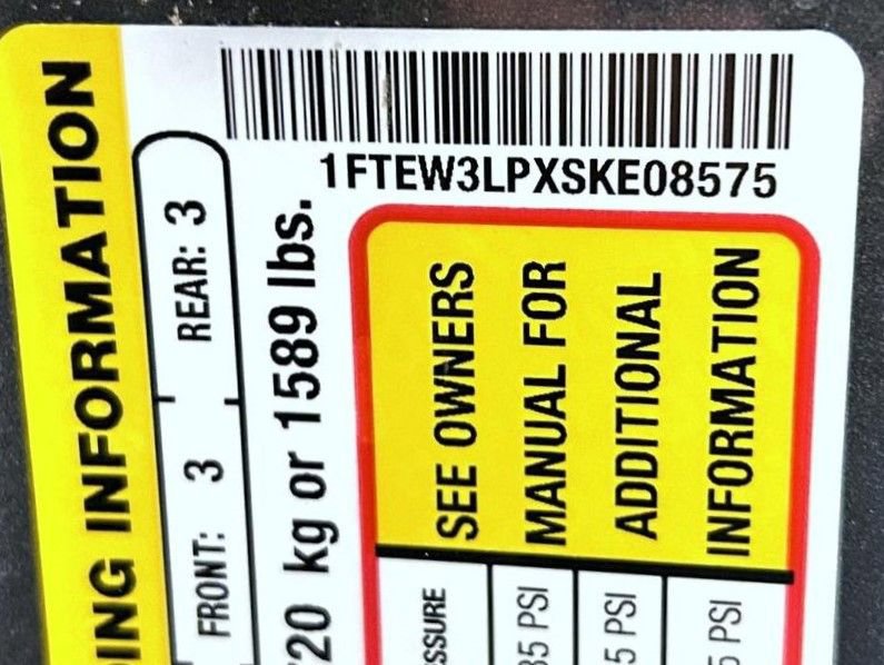 Used 2025 Ford F150 XLT w/ Equipment Group 301A Standard image 25