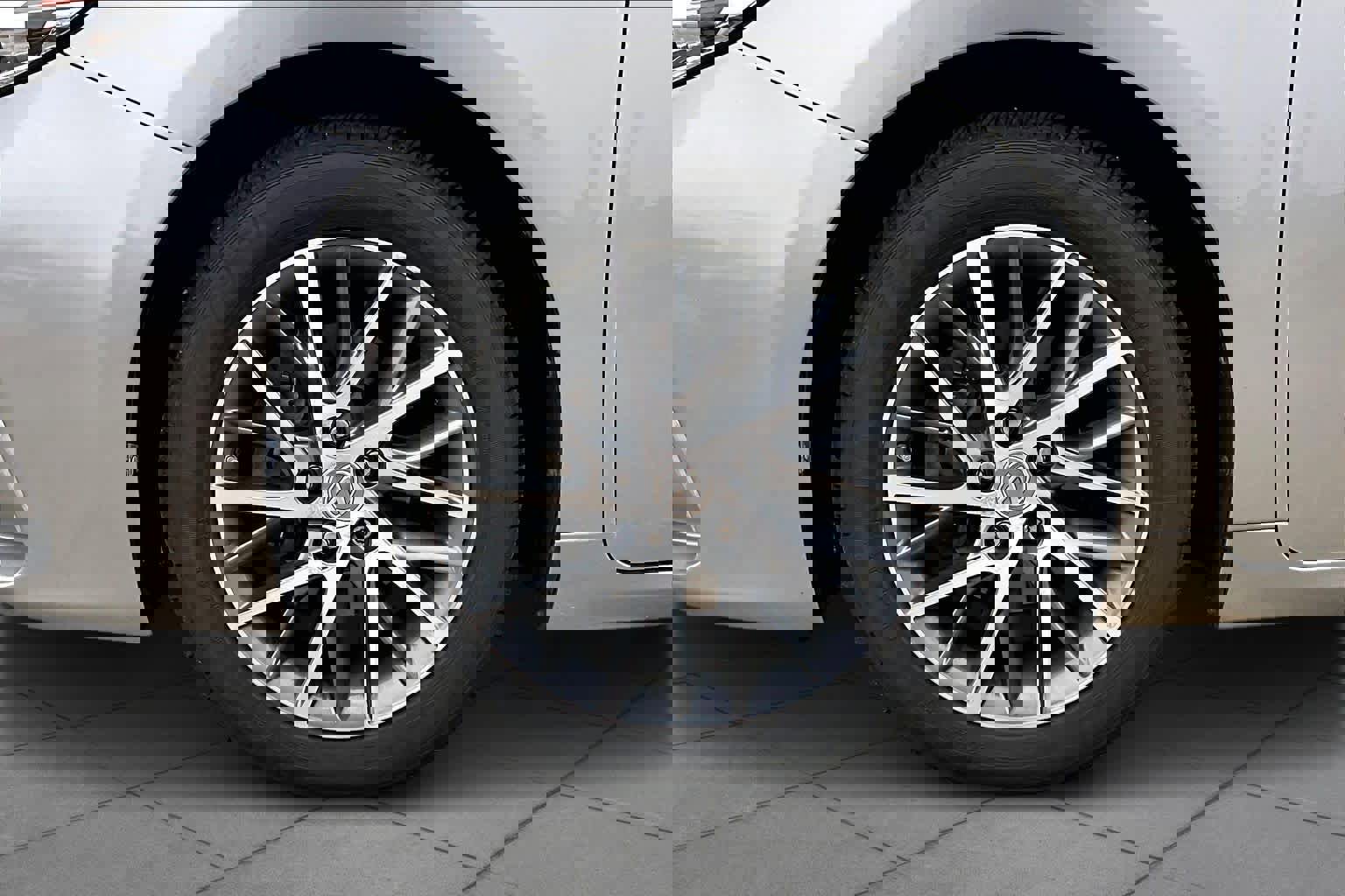 Used 2018 Lexus ES 350 image 10