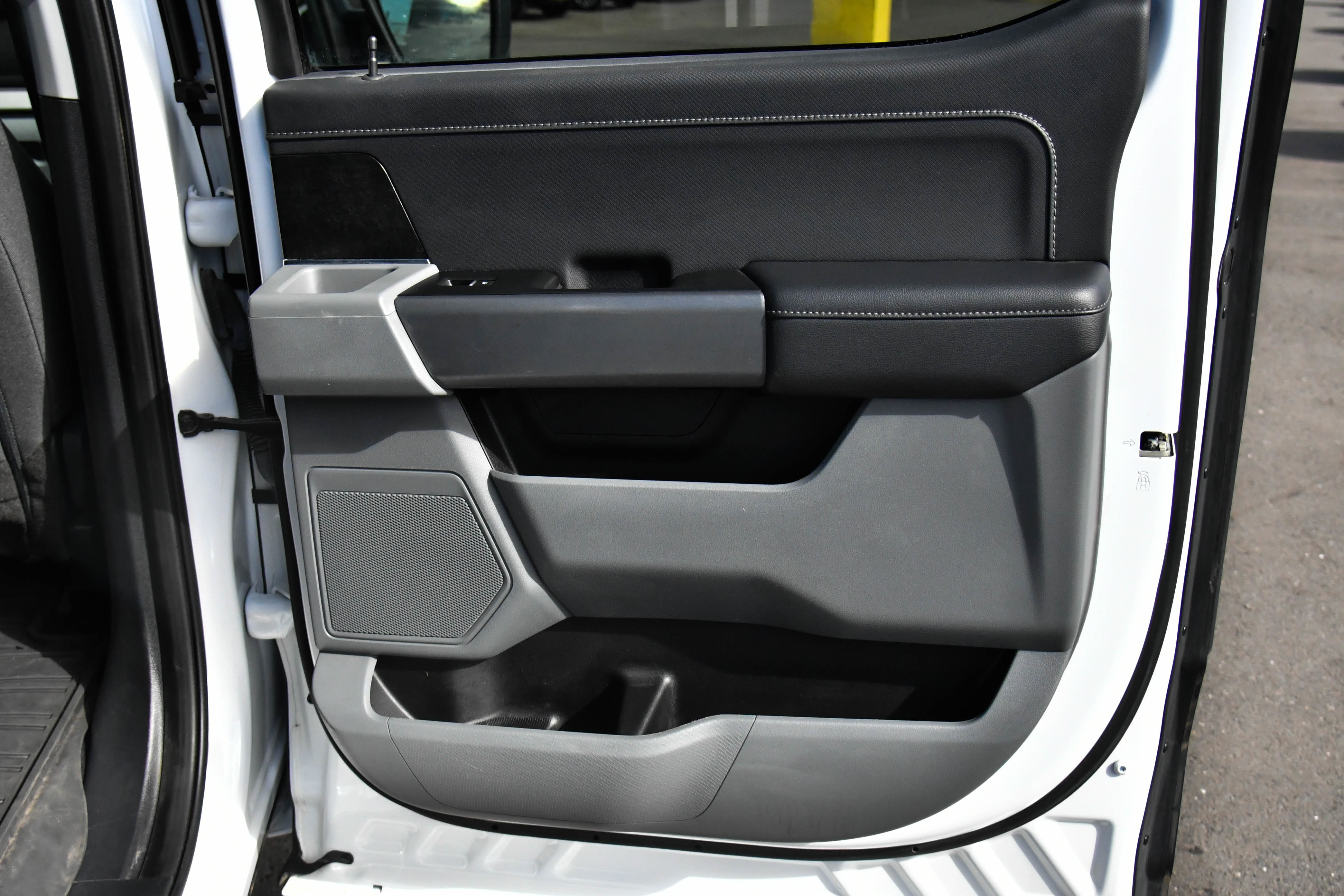 Used 2023 Ford F150 XLT w/ Equipment Group 301A Mid image 41