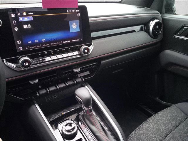 Used 2024 Chevrolet Colorado Z71 w/ Z71 Convenience Package 2 image 21