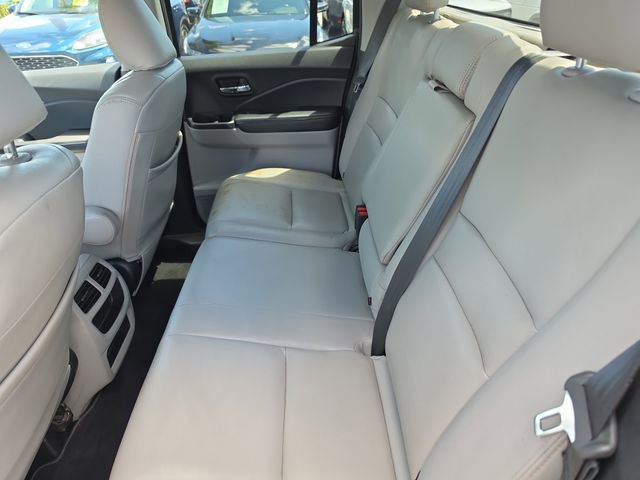 Used 2017 Honda Ridgeline RTS image 10