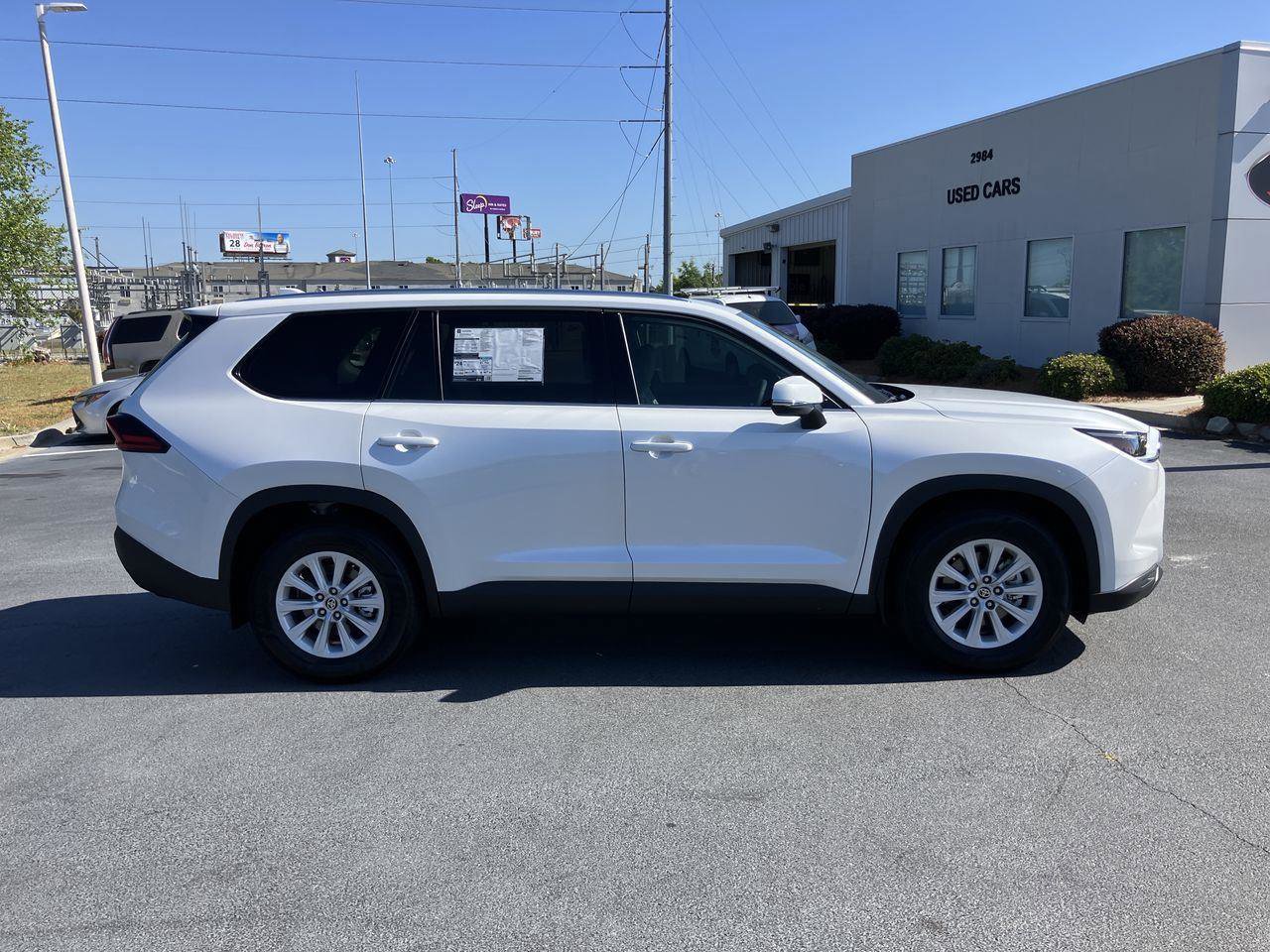 New 2026 Toyota Grand Highlander XLE image 6