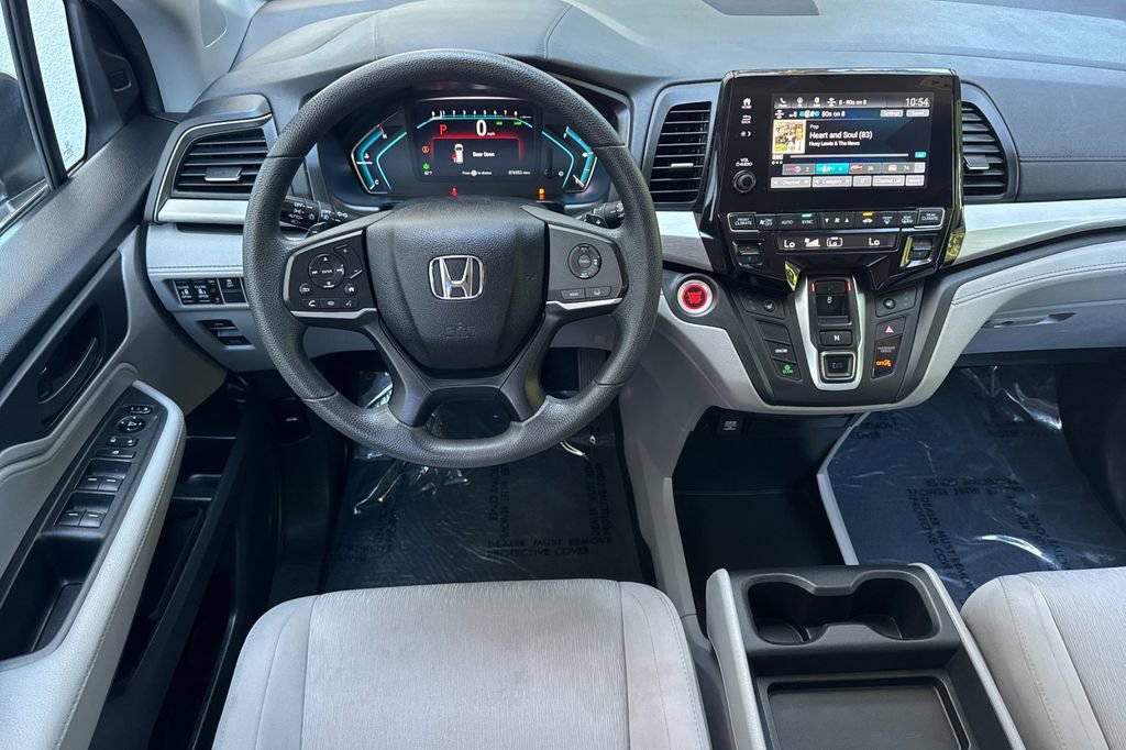 Used 2018 Honda Odyssey EX image 13