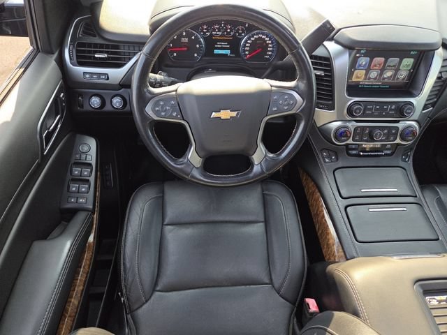 Used 2019 Chevrolet Suburban Premier AWD/4WD image 31