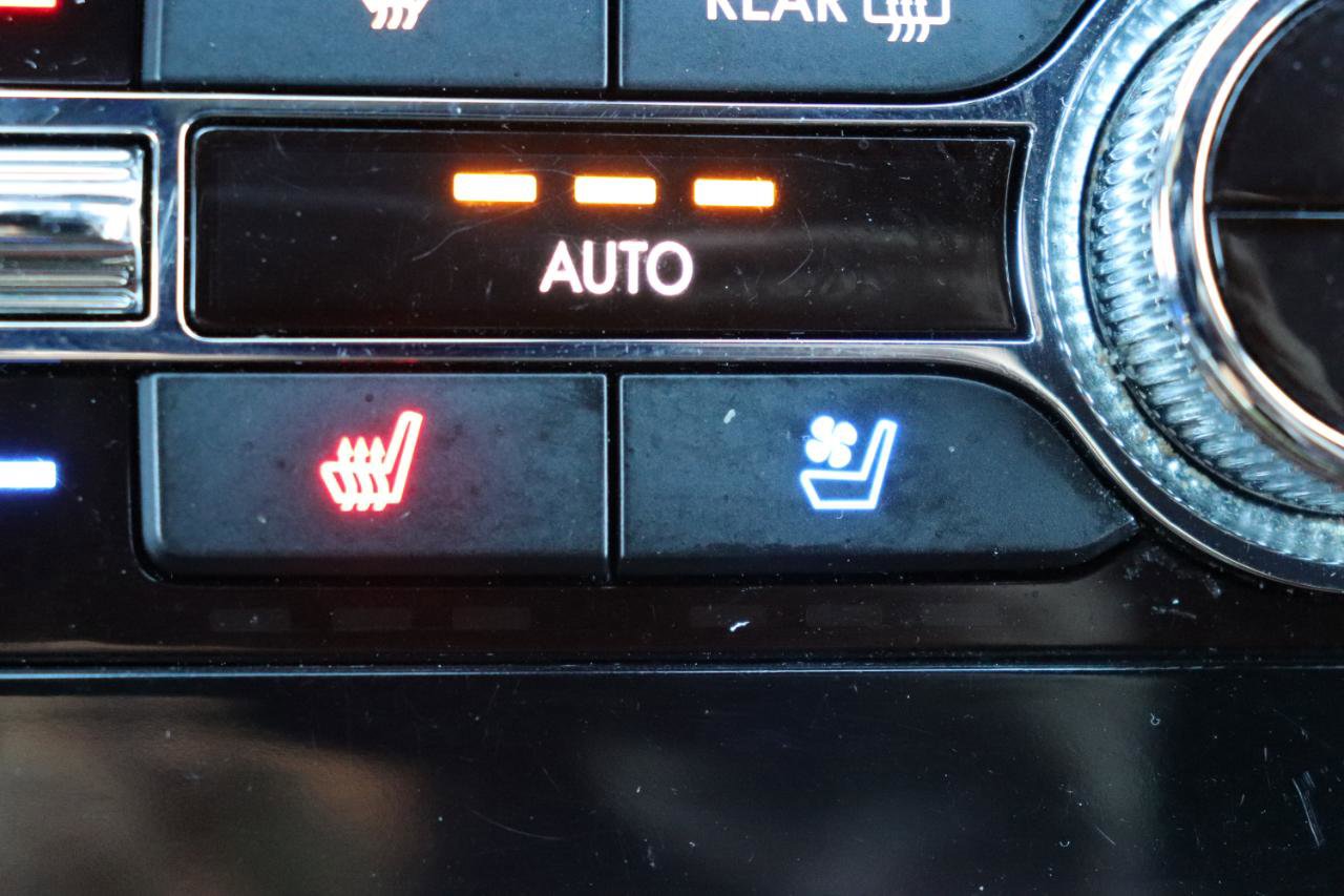 Used 2024 Lincoln Navigator L 4WD image 57