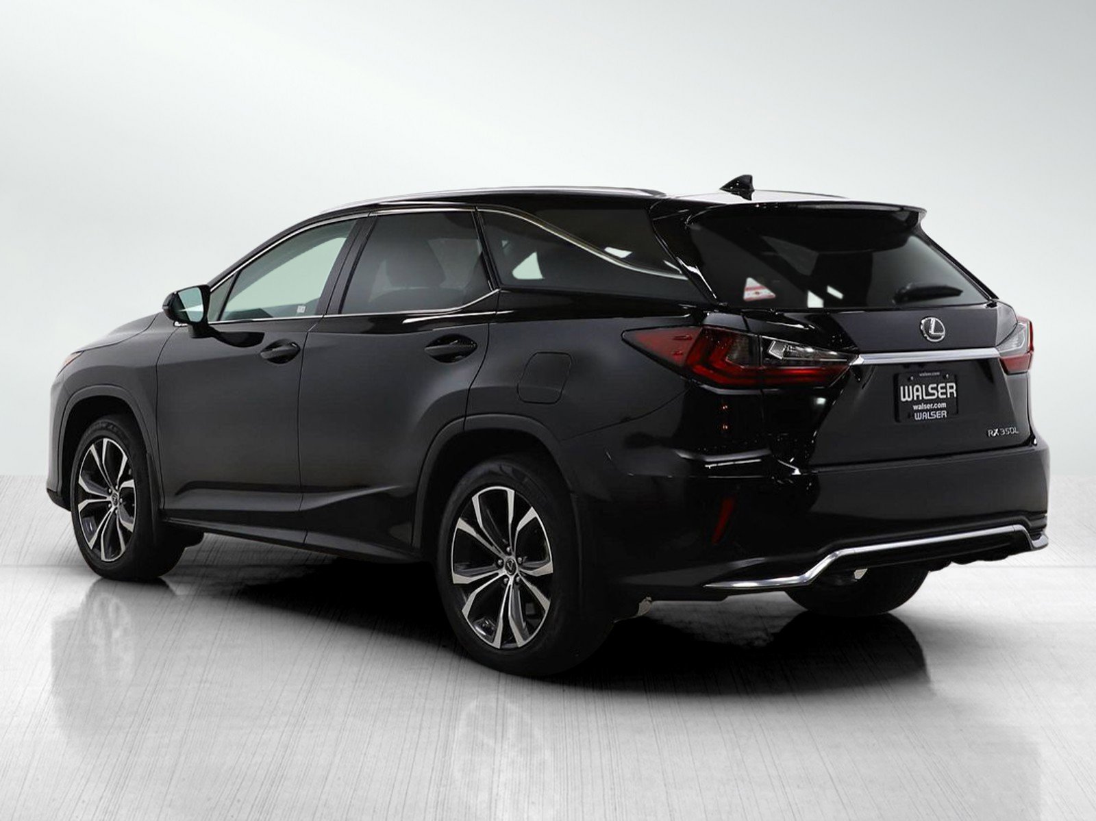 Used 2019 Lexus RX 350L AWD image 3