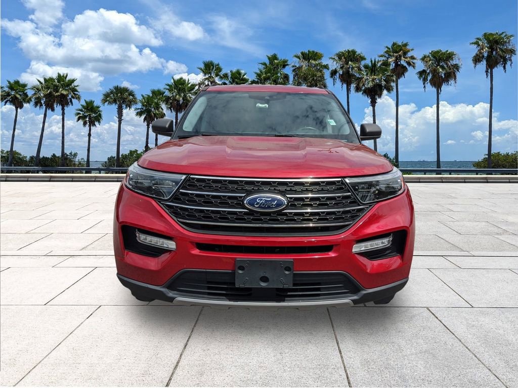 Certified 2022 Ford Explorer XLT w/ Equipment Group 202A image 2