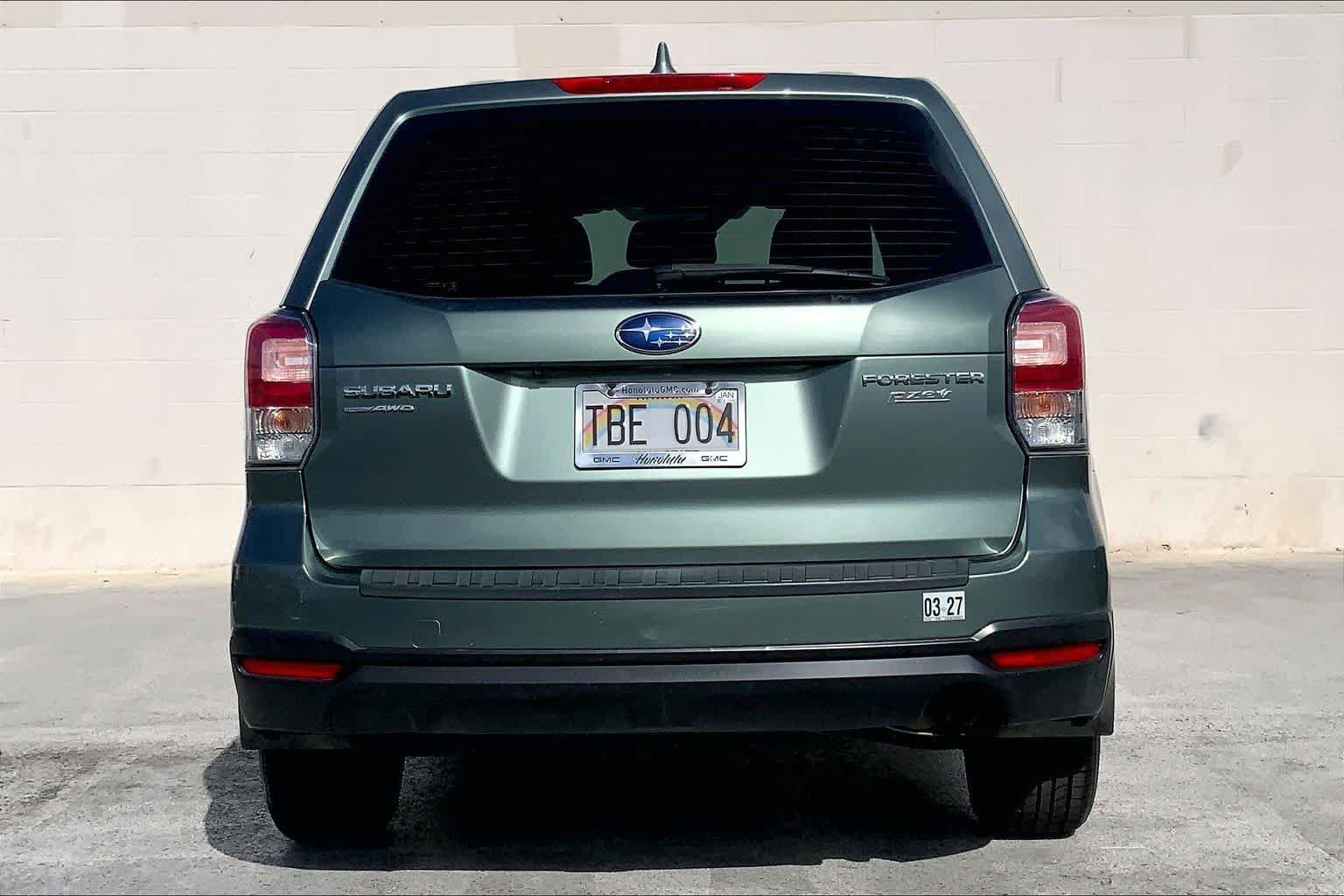 Used 2017 Subaru Forester 2.5i AWD/4WD image 5