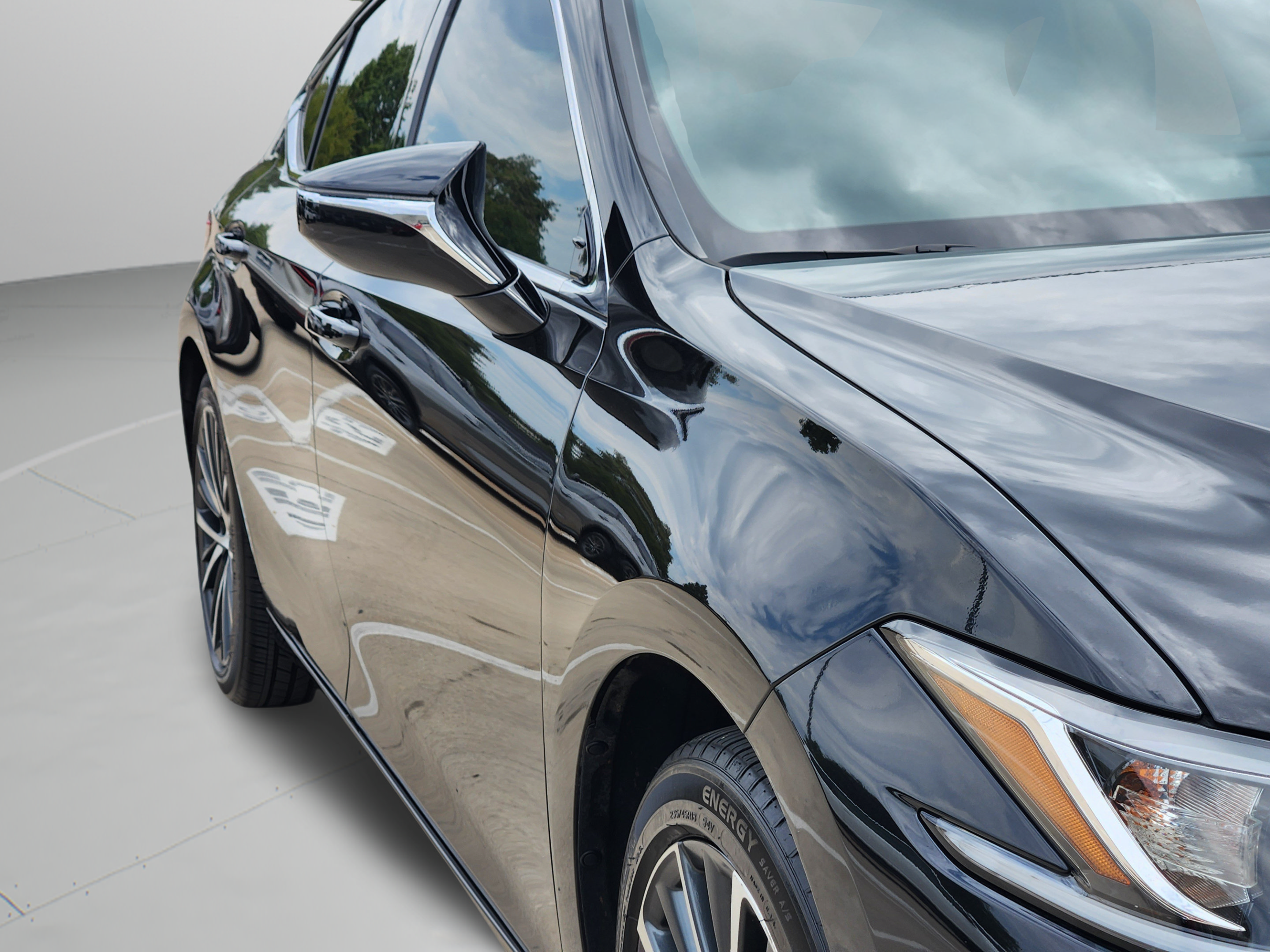 Certified 2025 Lexus ES 350 w/ Premium Package FWD image 35