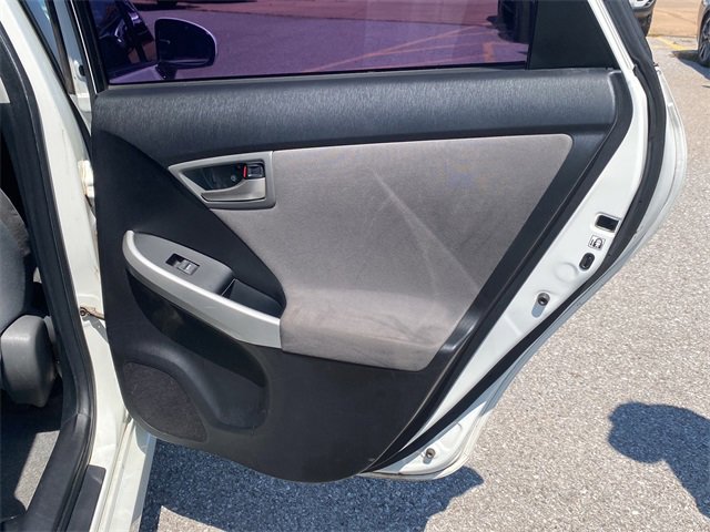 Used 2013 Toyota Prius Plug-In Hybrid image 12