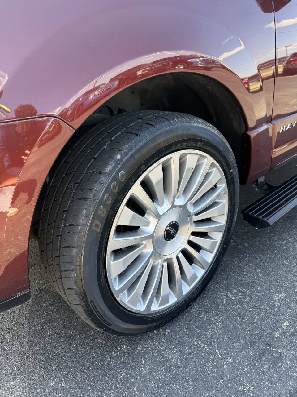 Used 2016 Lincoln Navigator Reserve AWD/4WD image 37