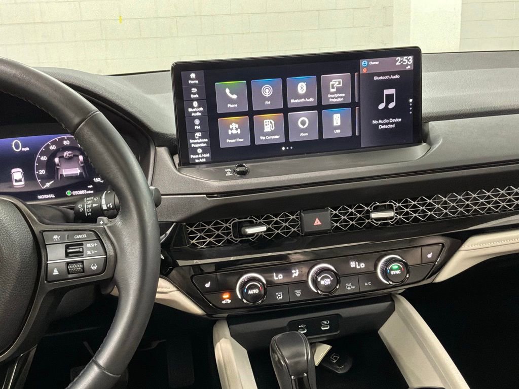 Used 2023 Honda Accord EX-L image 13