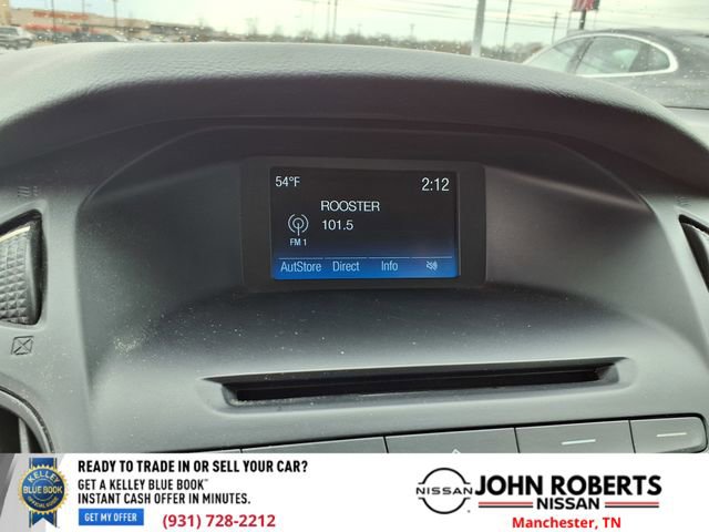 Used 2016 Ford Focus SE w/ SE Power Seat Package image 6