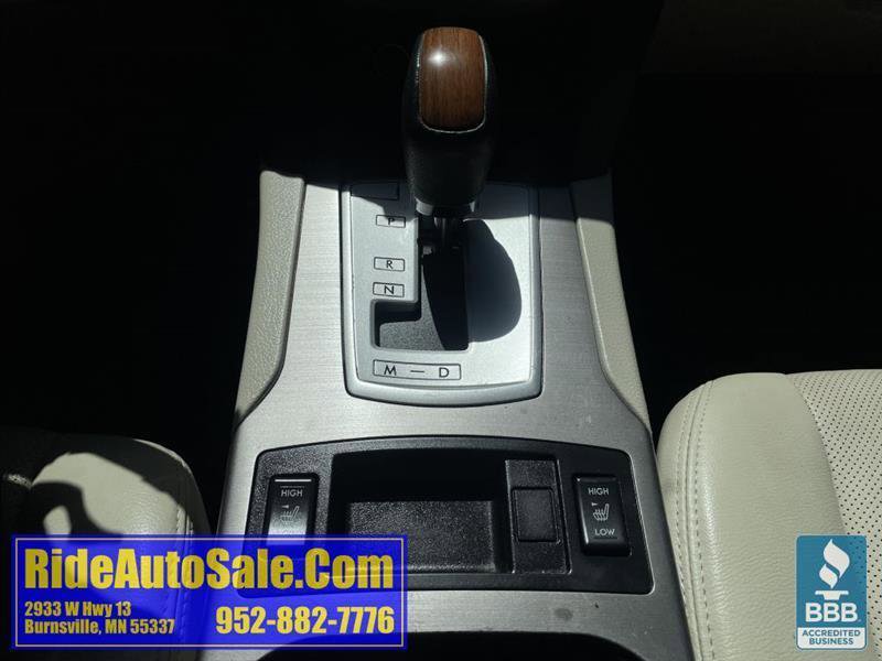 Used 2014 Subaru Outback 2.5i Limited w/ Moonroof Package AWD/4WD image 19