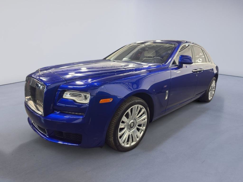 Used 2019 Rolls-Royce Ghost image 3