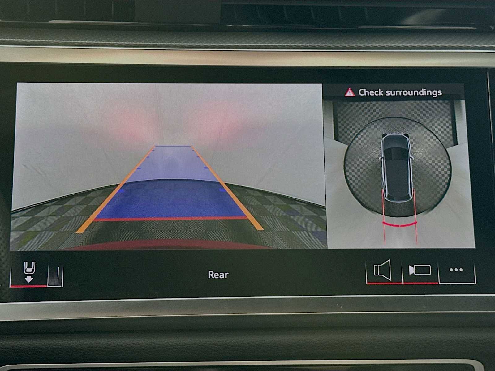 Certified 2025 Audi Q3 2.0T Premium Plus w/ Premium Plus Package image 15